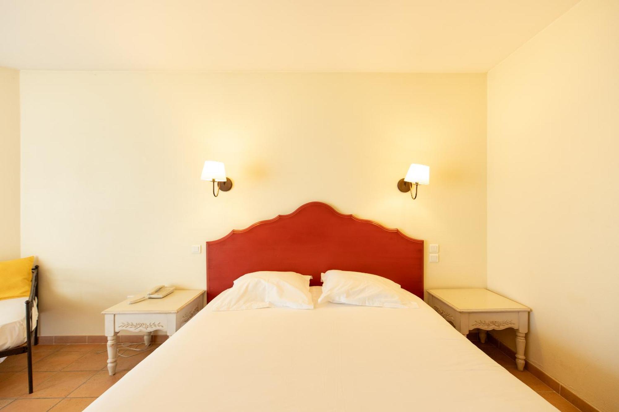 Golden Tulip Avignon Le Paradou Dış mekan fotoğraf